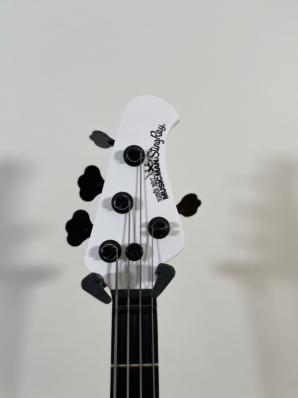 7FBAD5CE-2CC3-49D9-9C87-23256C7FAB72