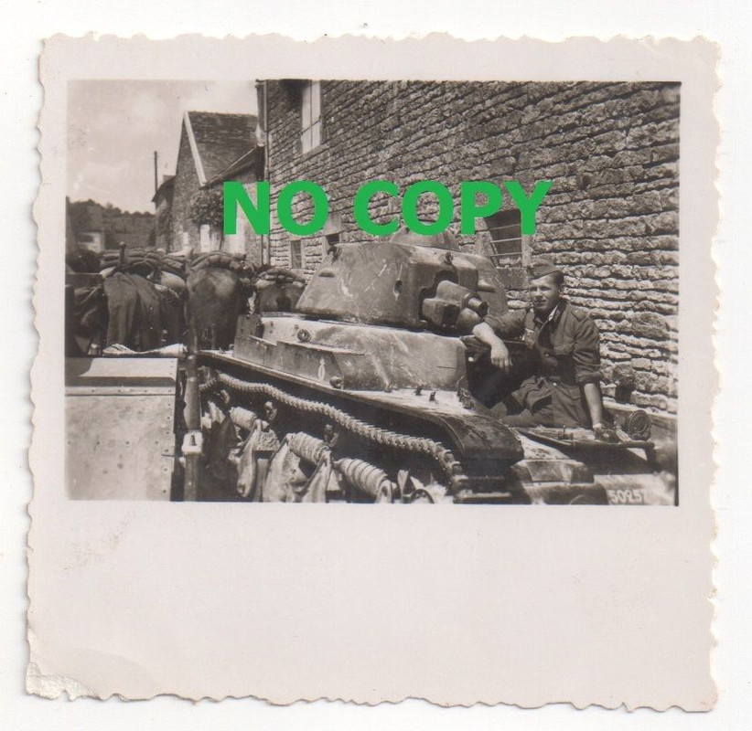 Orig. foto Wehrmacht soldat & beute französische