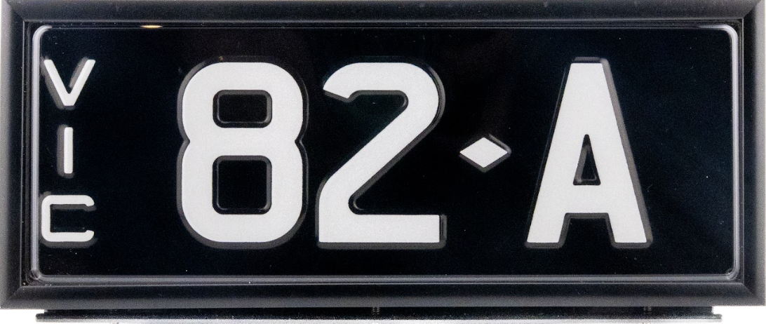 Swiss Signature Plate 82 A