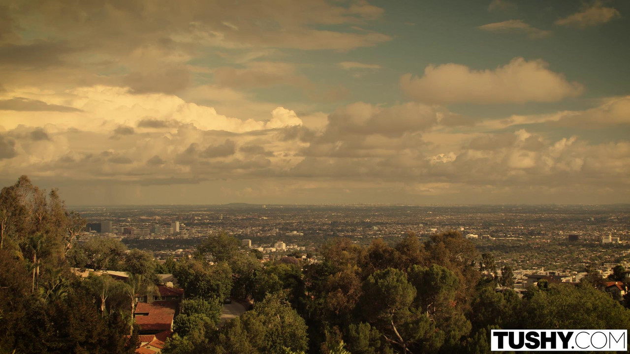 vlcsnap-2023-04-08-17h17m55s549