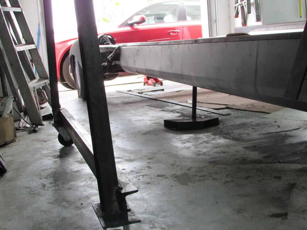 Bed flex beams and side skirt (4)