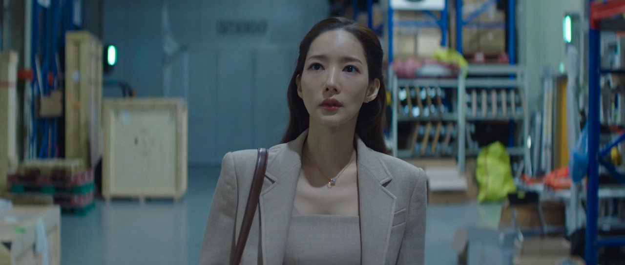 Siren's Kiss 2026 WebRip Season 1 [Hindi + English] 480p 720p ESub Screenshot