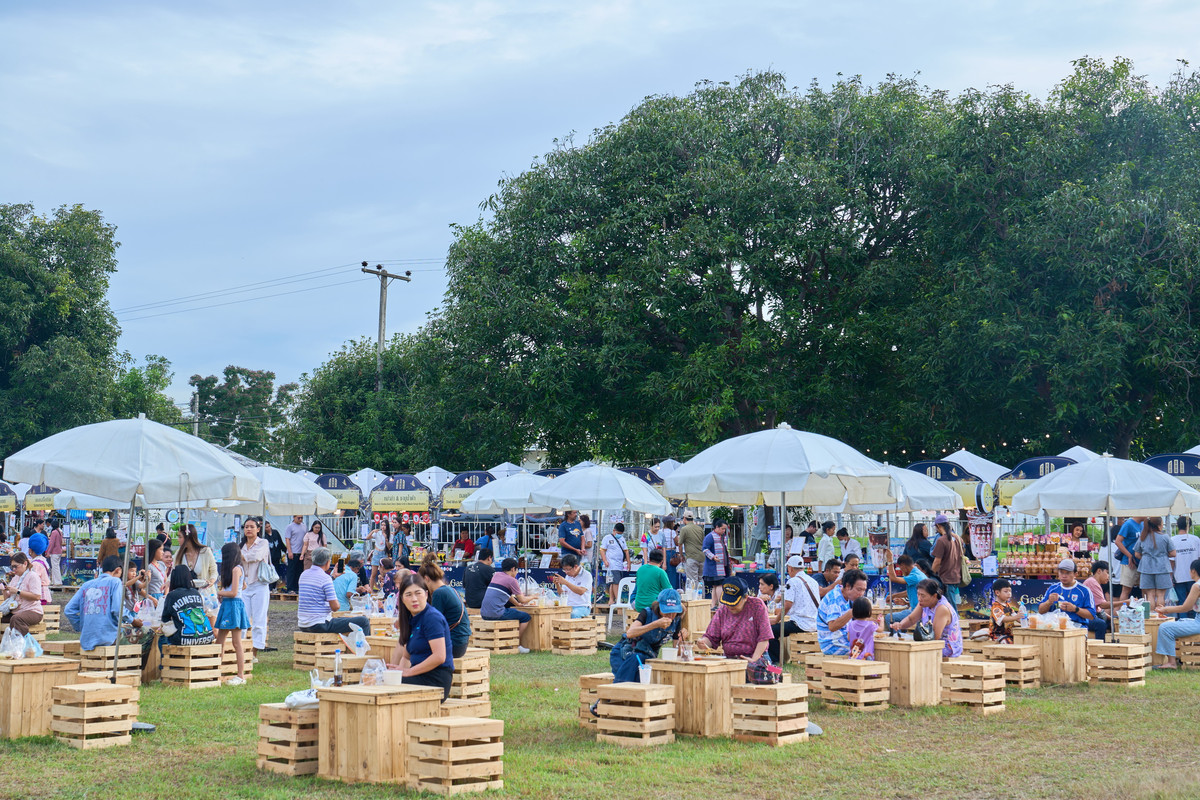 014_จำหน่ายอาหาร