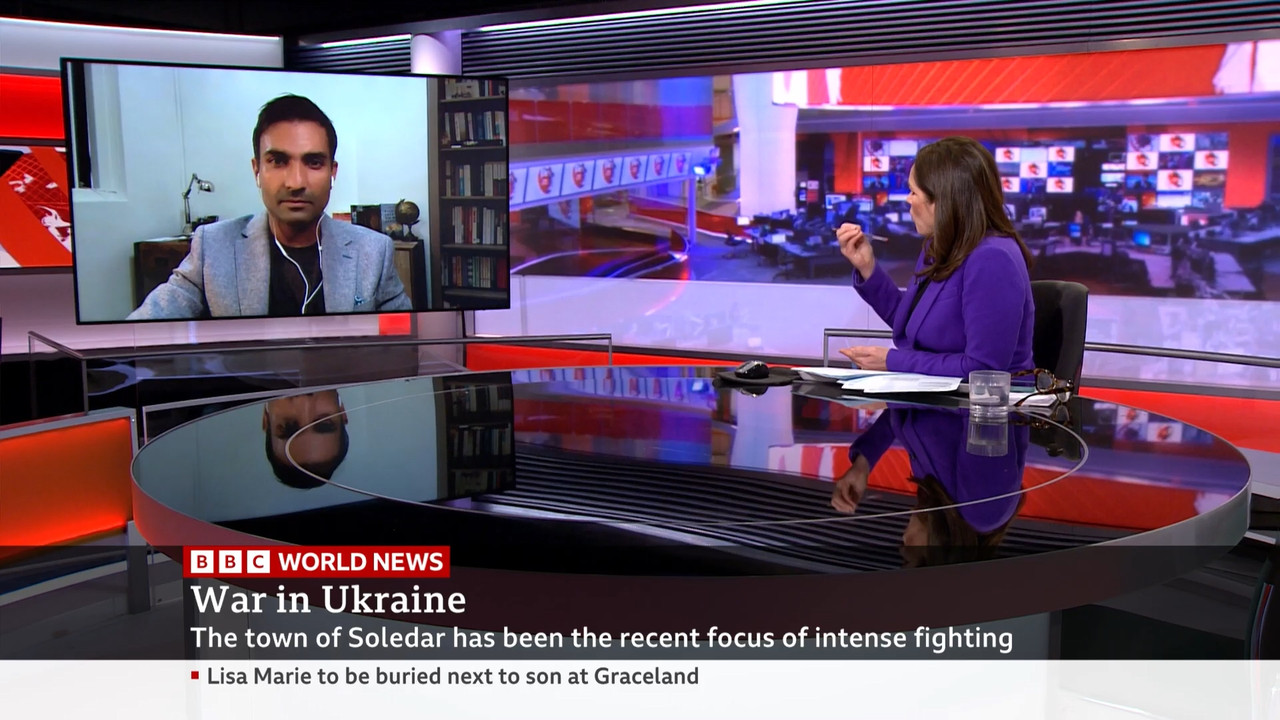 01.14 - 06.00.00 - BBC World News. News. Reporting on the day's inter....ts_snapshot_11.52.051