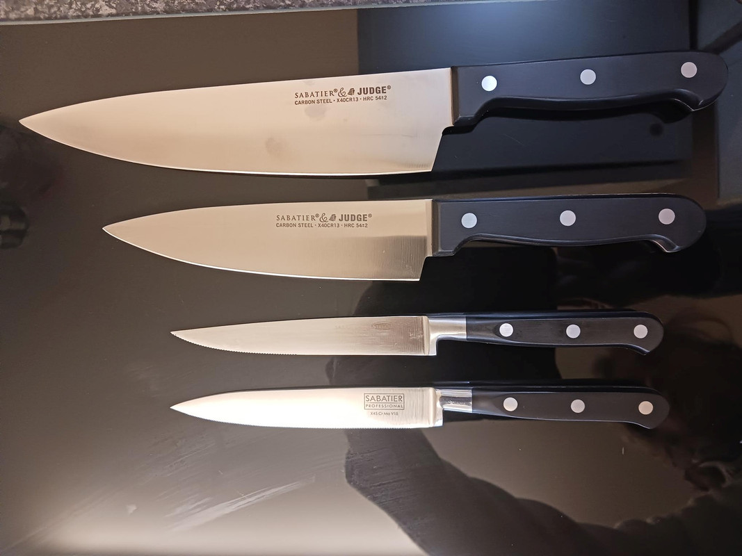 SABATIER_KNIVES.jpg