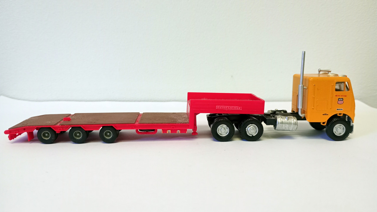 Mach (3595)