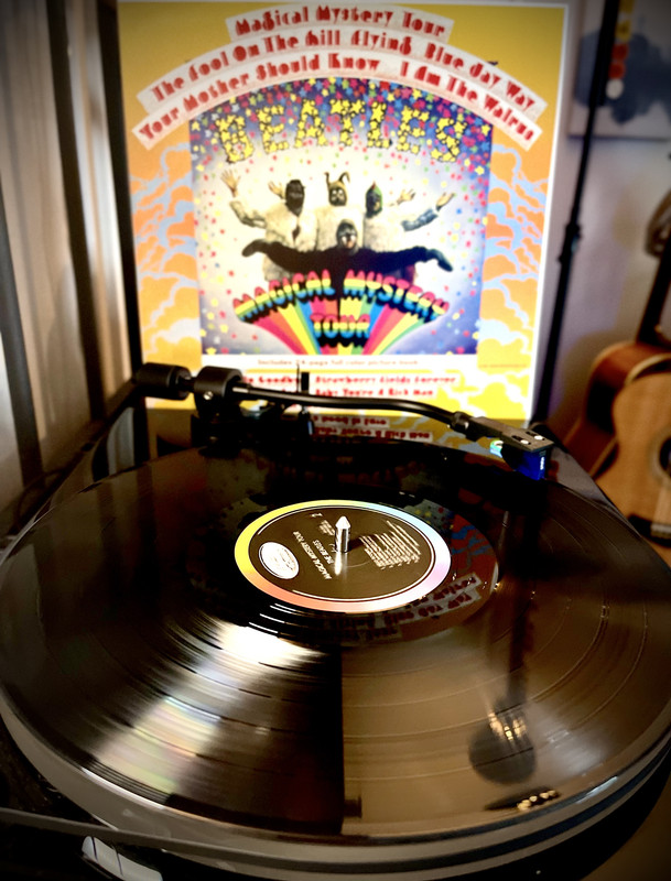 Comparison Review: 2014 Beatles In Mono Magical Mystery Tour
