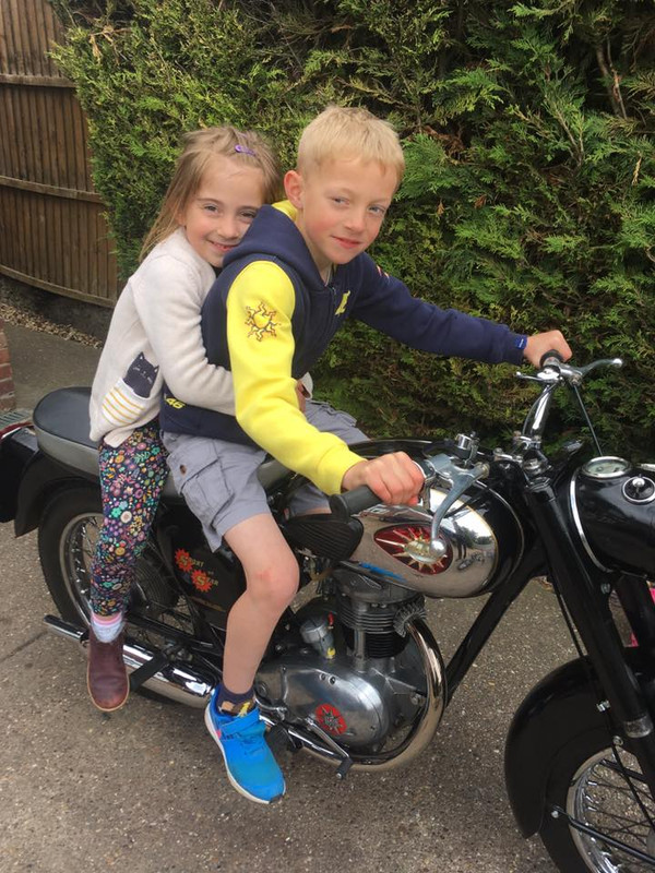 59432963_10217936092489223_8664449203683983360_n