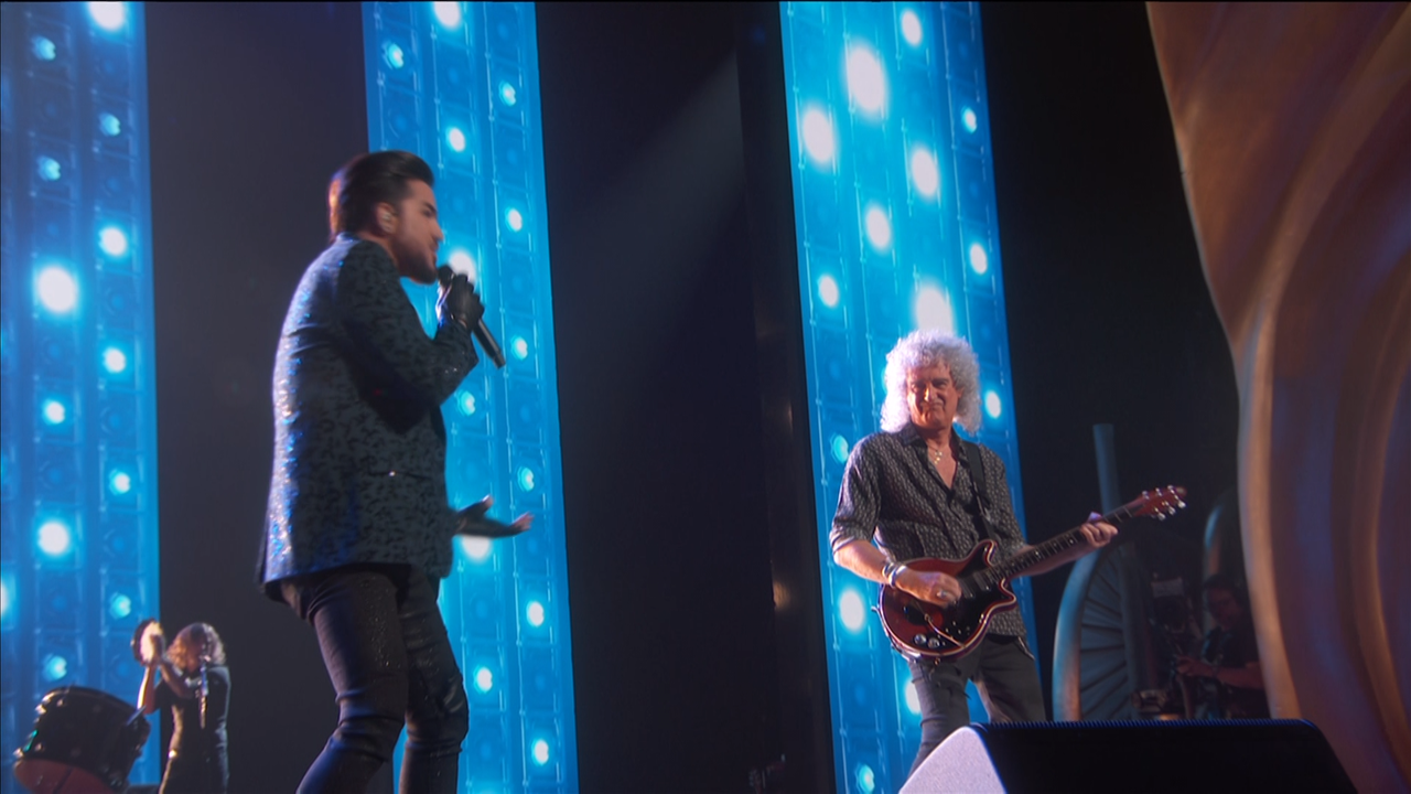 1. Queen   Adam Lambert - We Will Rock You & We Are the Champion