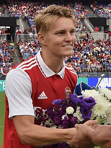 Arsenal-v-Everton-1-cropped.jpg