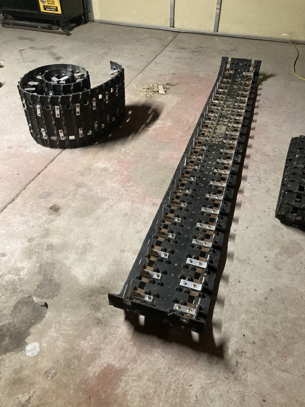 23D47DFC-1BCC-43EB-8B47-EEBA26842455