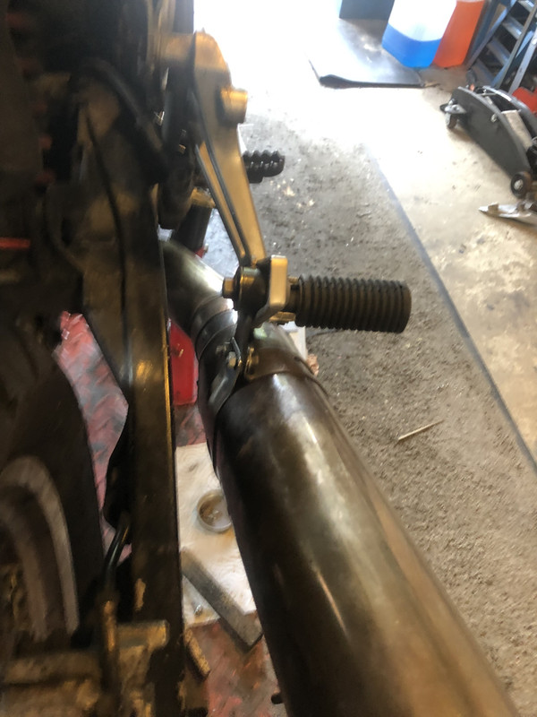 A4AFE258-9E79-45AF-9B10-954932E1A183