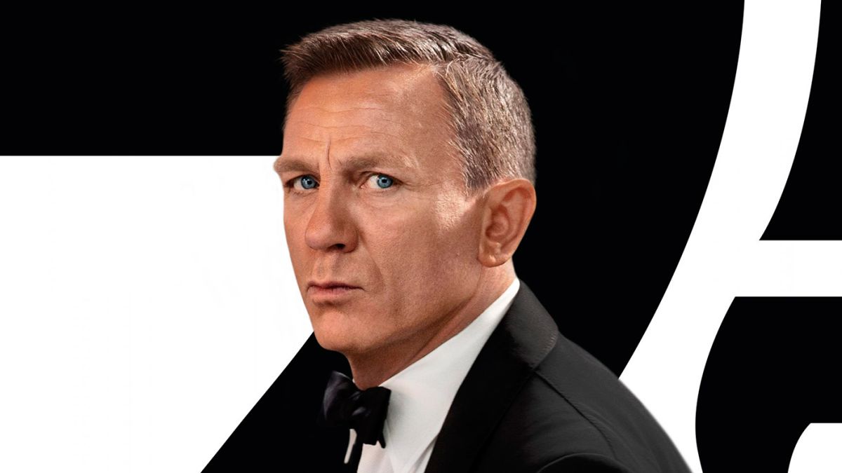 Daniel Craig recibe los honores de la Reina Isabel II por ser James Bond