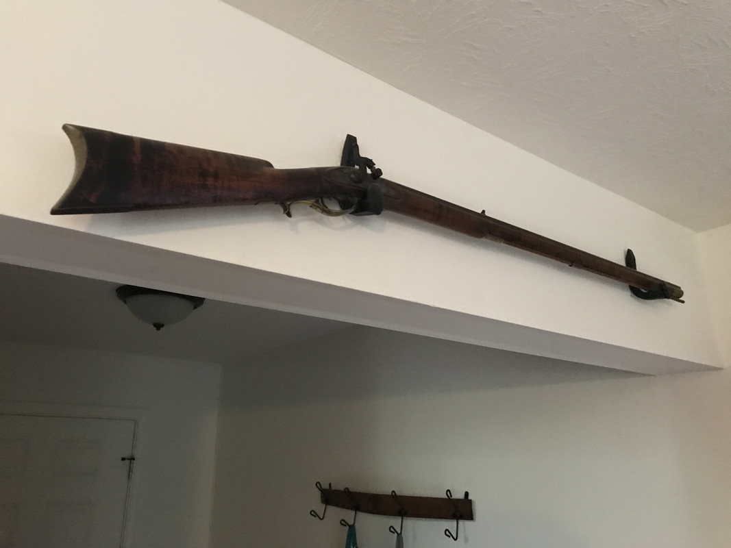 9C99DC72-B2FF-47BD-BE2D-1A9AB7E407C2