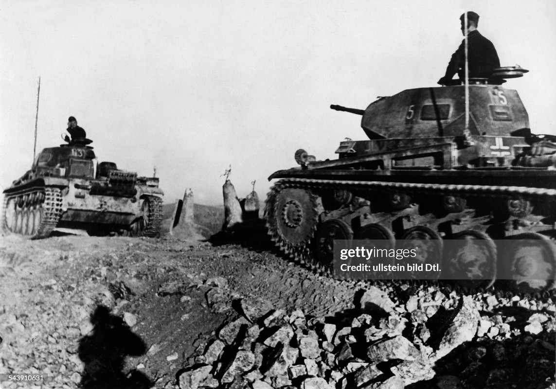 Balkans campaign 'Operation Marita' from 06.April 1941 on. (Yugoslavia -17April) German tanks (II) p