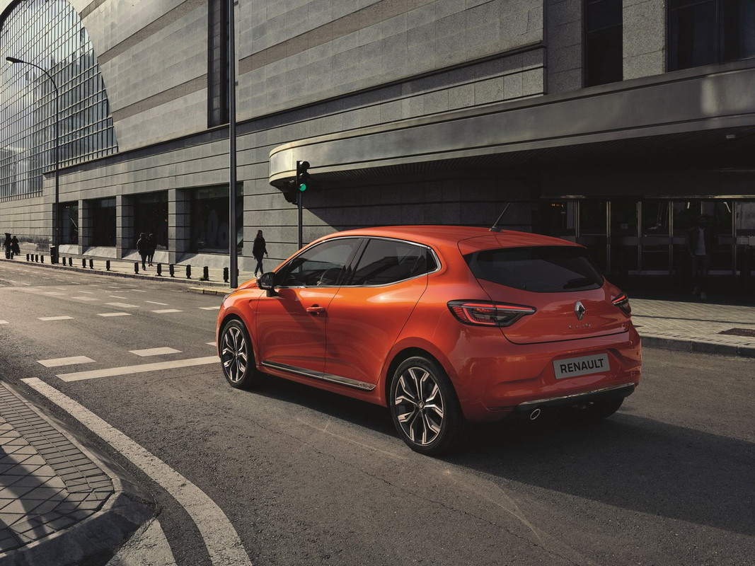 2019 Renault Clio (14)