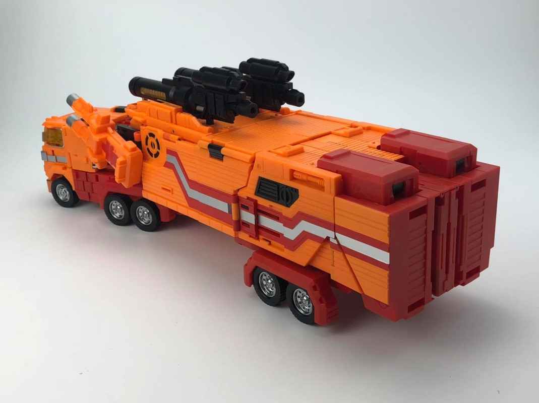 MB-06D-Orange-Power-Baser-34
