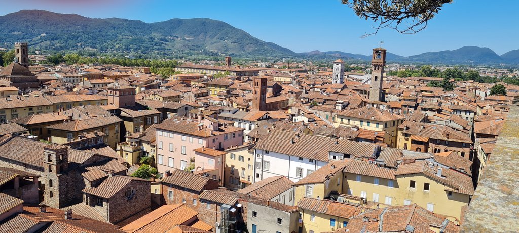 Lucca, Pisa y tarde de playa en Torre del Lago - La Toscana 2022: entre termas y cipreses (6)