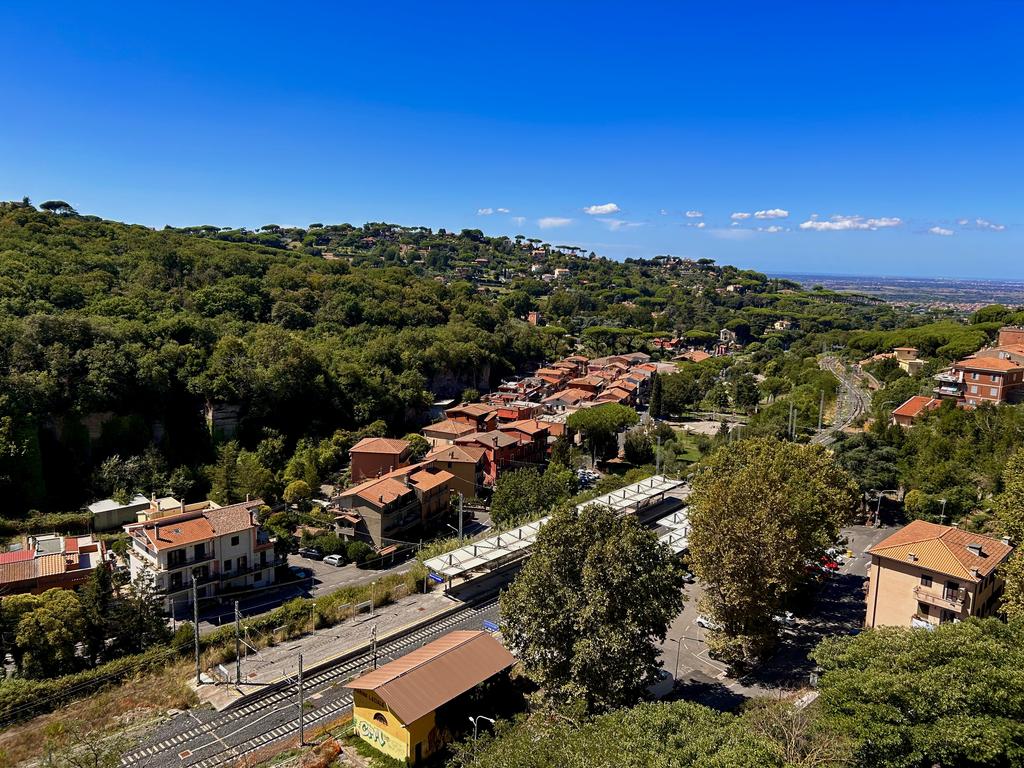 Жаркий сентябрь на побережье Тирренского моря.