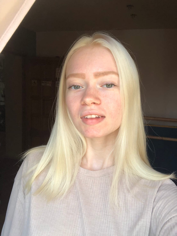 0DCAAC9B-786D-4CE0-924F-2EA1371AD6C3