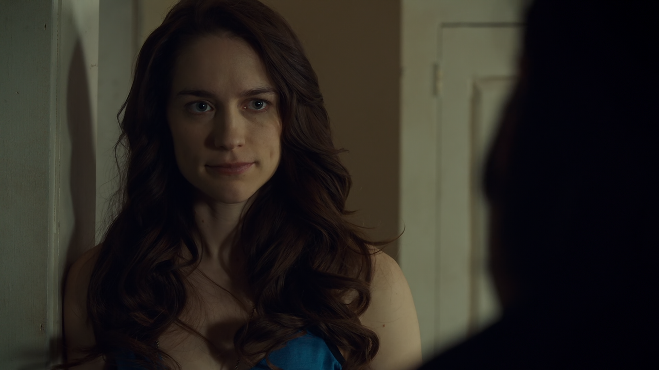 Wynonna.Earp.S02E07.Everybody.Knows.1080p.10bit.BluRay.AAC5.1.HEVC-Vyndros.mkv_snapshot_13.00_[2020.