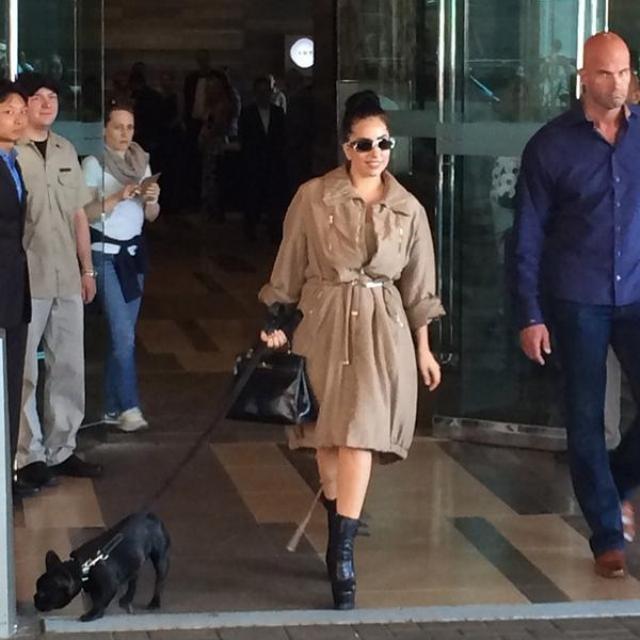 8-9-14-Leaving-Hotel-in-Vancouver-001.jp