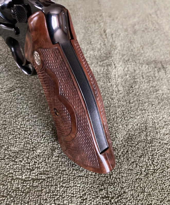 DDA446F2-54F0-4FAB-9C96-18B72BE83D57