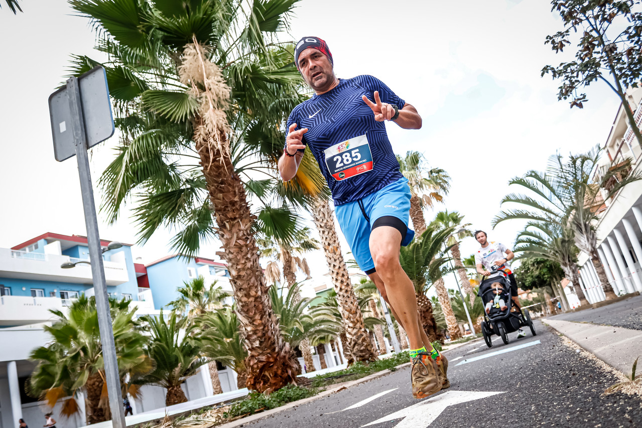 Canary Run 7944