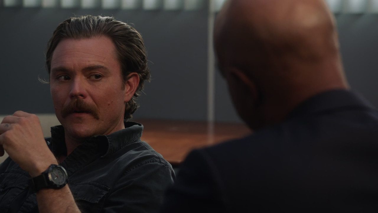 Lethal Weapon (2016) - S02E21 - Family Ties (1080p AMZN WEB-DL x