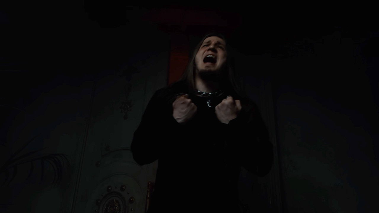 FULLMOON STORIES     Disturbed