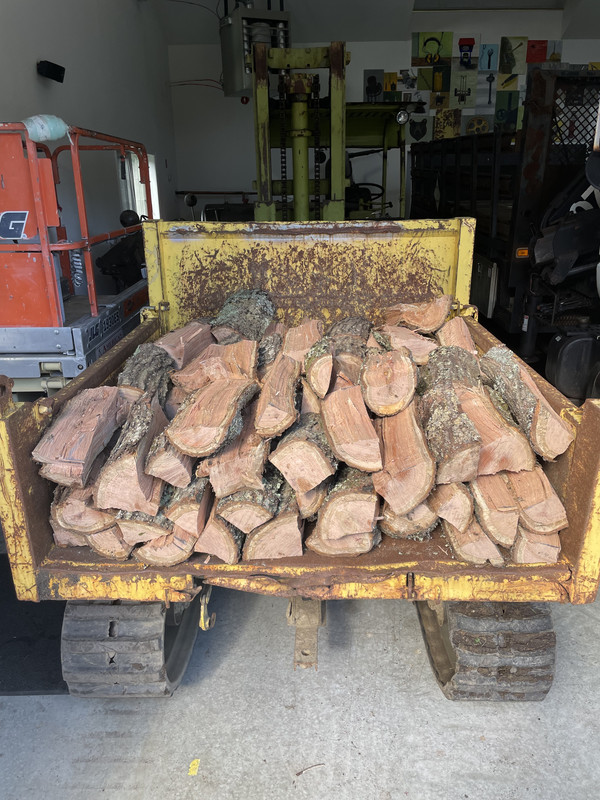 3598F200-8D77-49DB-9AC9-991DAFAA7128