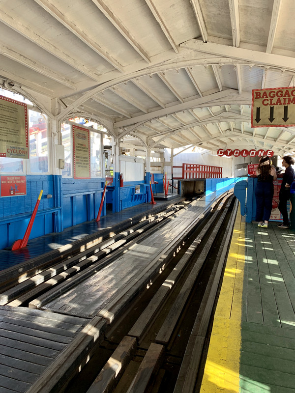 FA5227B9-6EB3-48AC-B76B-1B39FFD1FADF