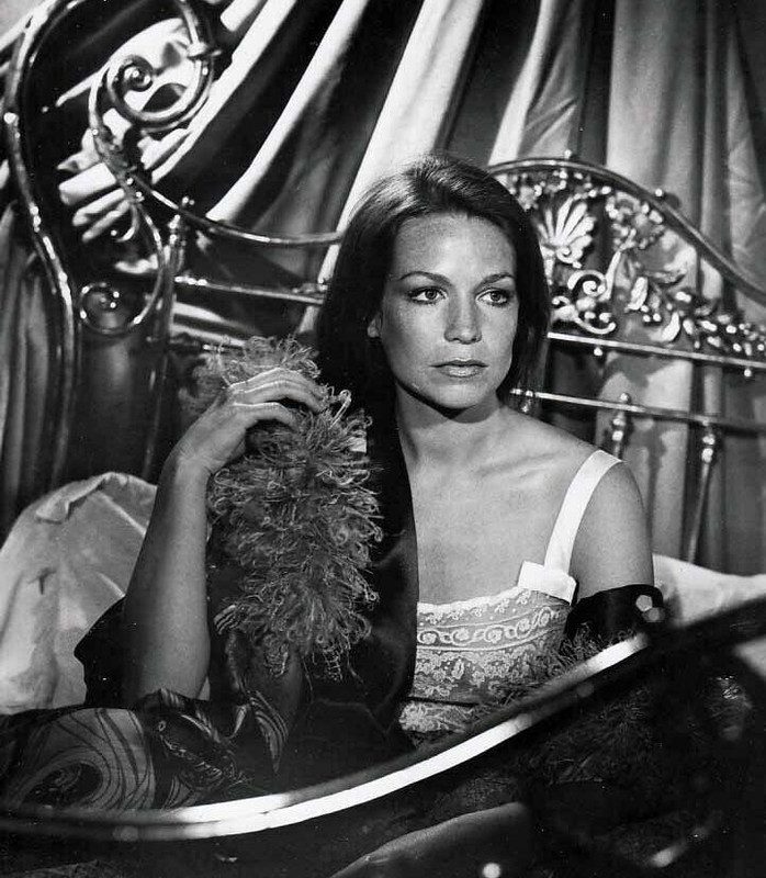 Alexandra Stewart a42