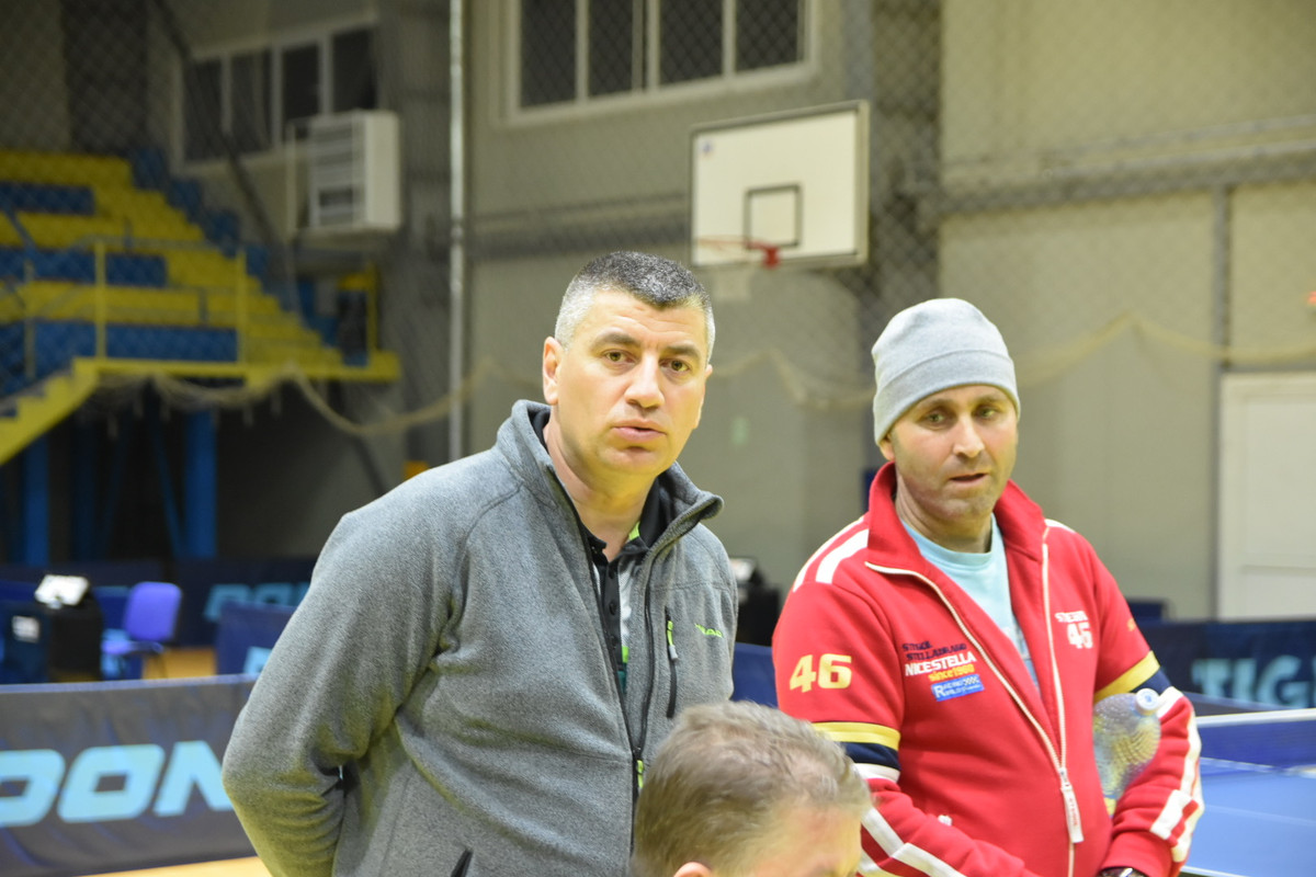 16CA2278-4C19-48DA-ABE9-DDDDE1698A27