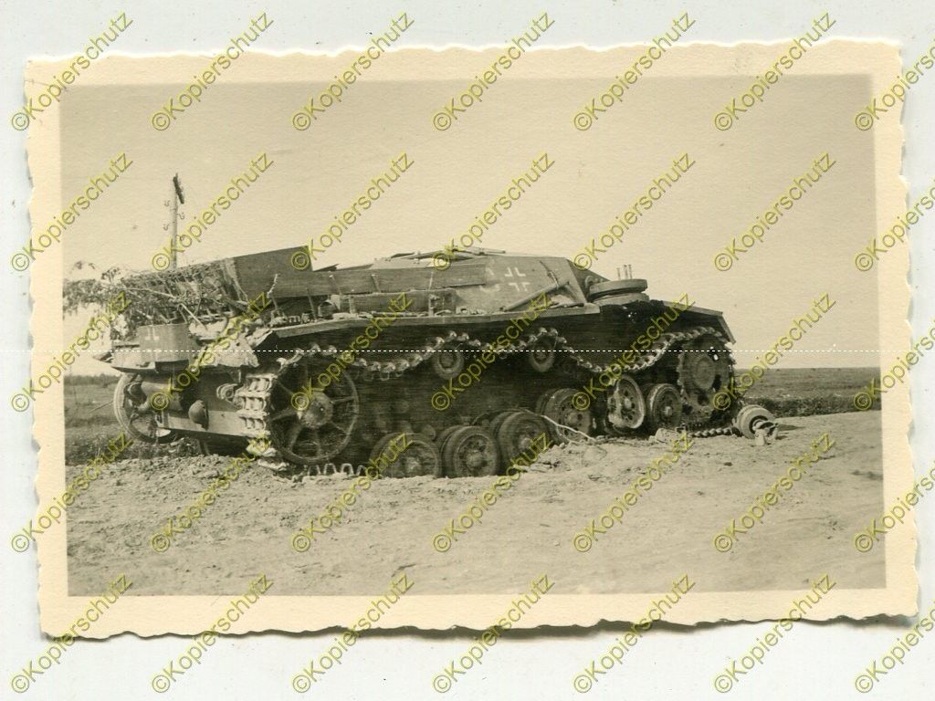 Foto, Wehrmacht, zerstörtes Stug, Sturmgeschütz, Nahaufnahme, Ru