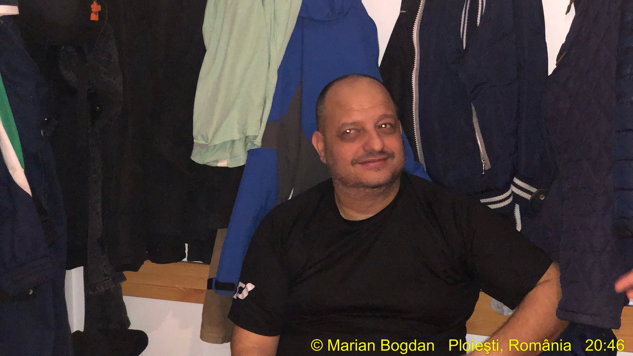 5F5E8E7C-002E-4A61-8CB2-B0657F86E040