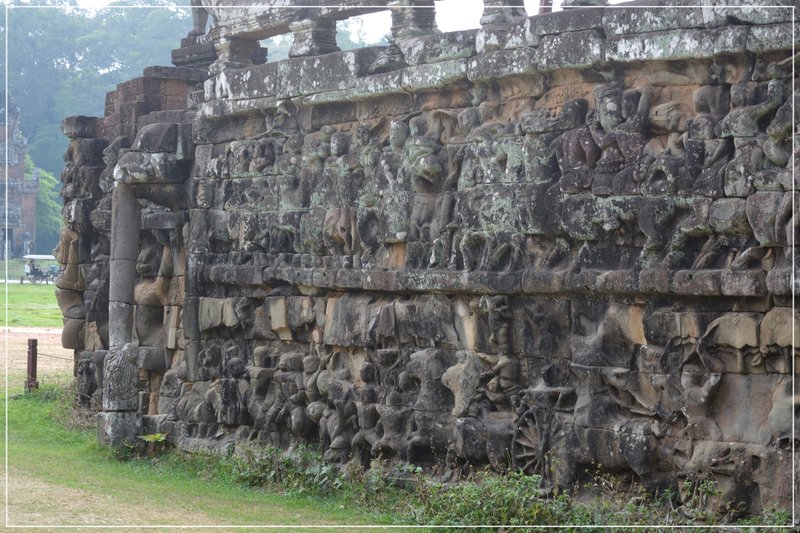 Angkor II. Circuito corto. - De la bahía de Halong a los templos de Angkor (30)