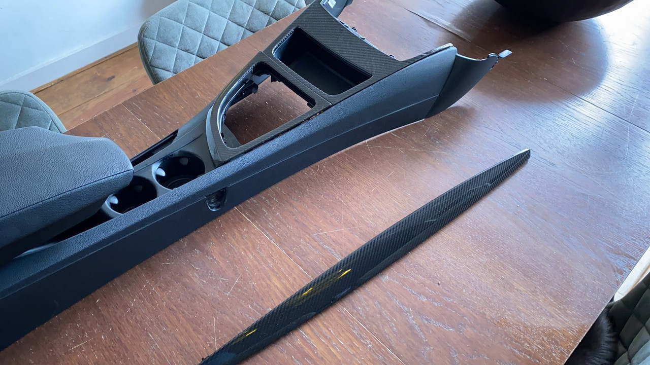 602405EE-EB6A-43B8-AB30-4F51B1C6F375