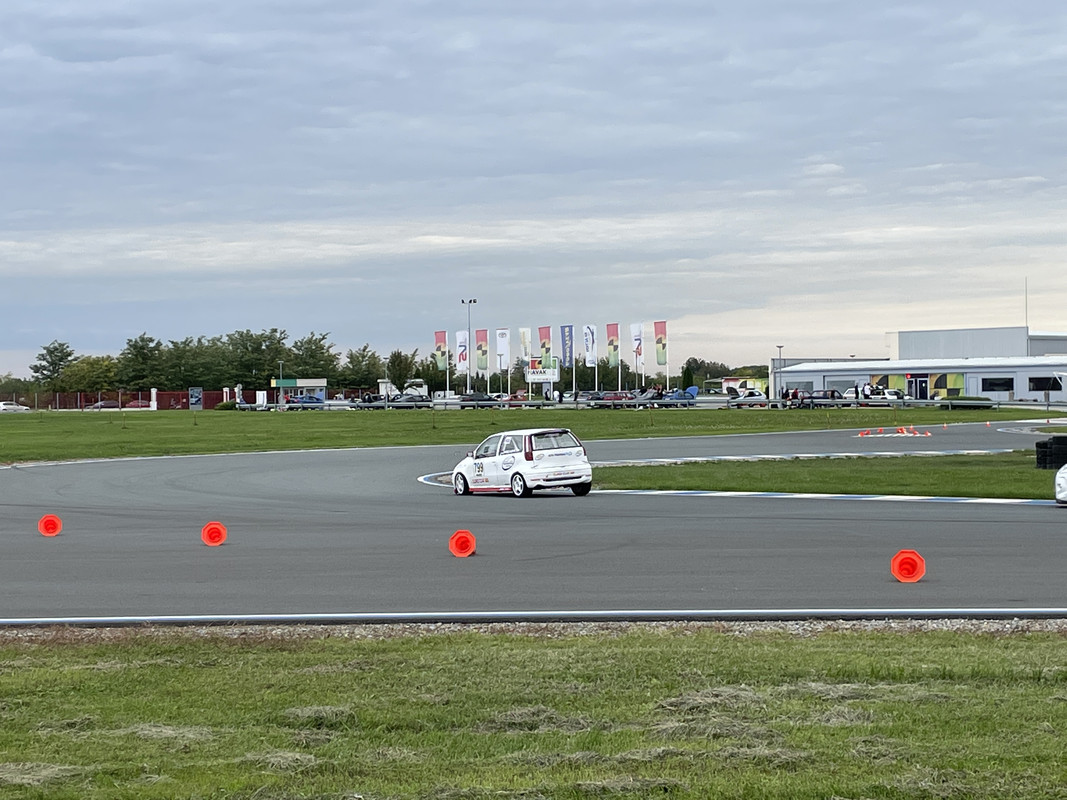 A19209CB-5082-4CC5-B1A2-8E1D37DE9121