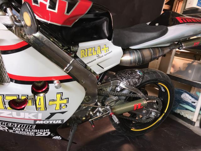 51736393-6571-4056-9FBB-09C7704DB683