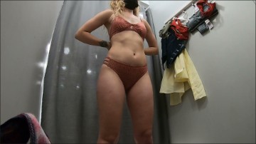 [Image: Voyeur57025104345.jpg]