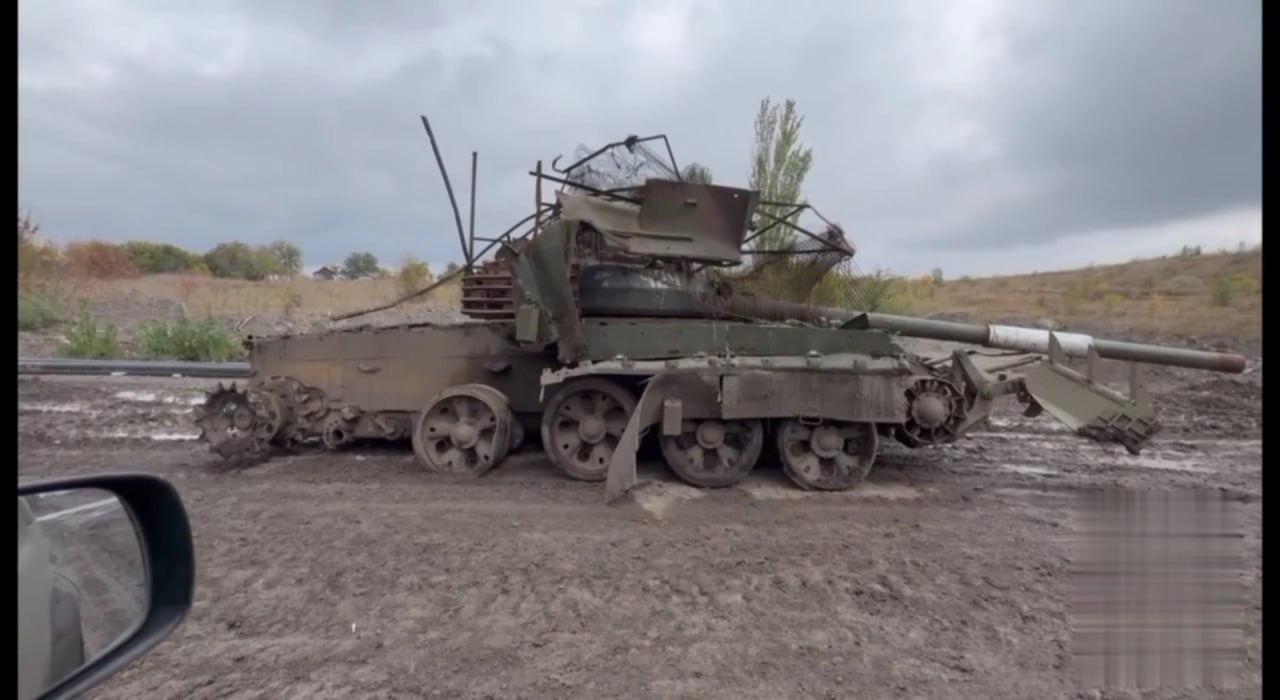 1035 T-62MV Obr. 2022 destr 26 11 24