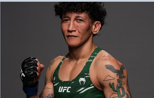 Вирна Жандироба иска шанс за титлата след победата си в UFC 314