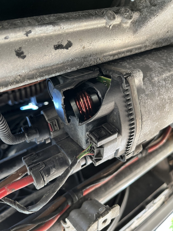 69684BA5-A313-471F-9F8B-9EC3A635F609