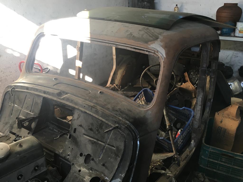 F62B7A76-BC7E-4ED5-949A-3966995933F1