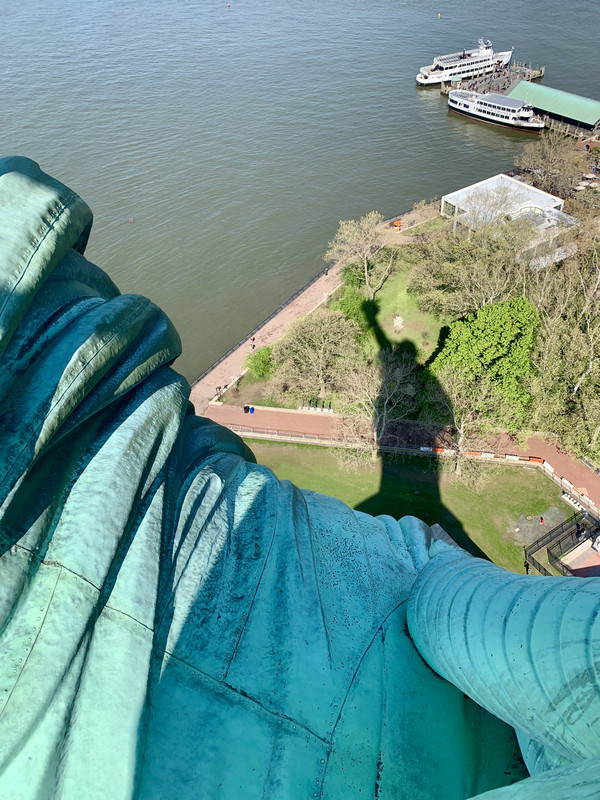 56EFDF15-1E13-4F0B-948A-76493EA09C5E