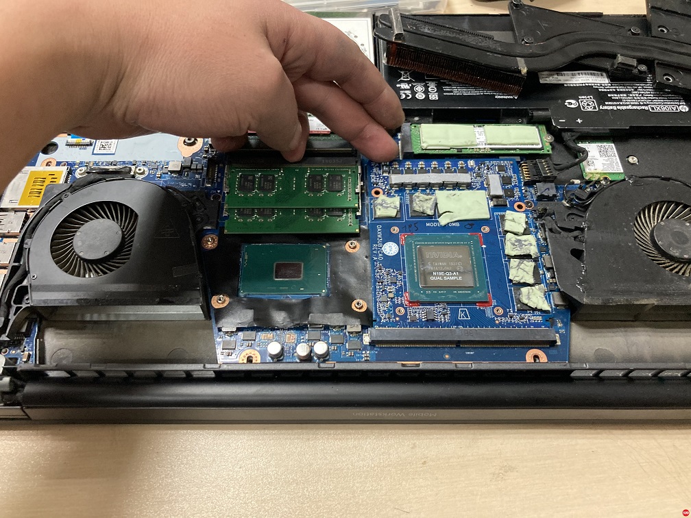 56EC7979-8BDF-4D9C-9038-CB0BAB0947BF