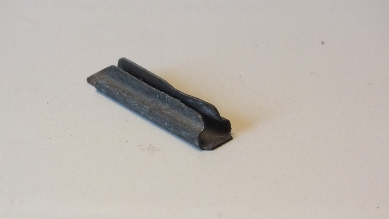 Bahnhof Sägewerk (42)  Schienenverbinder