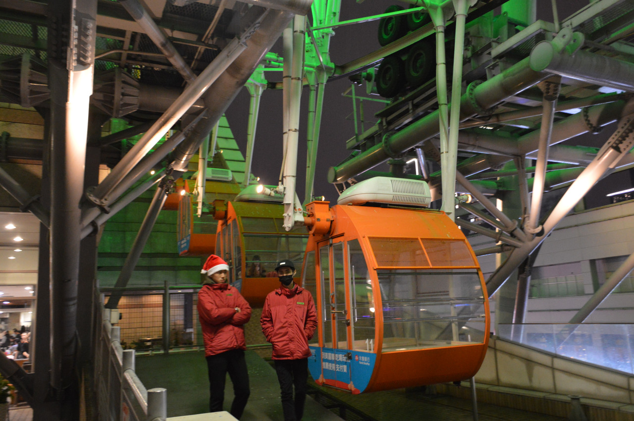 2017 12 17 04h35m52 DSC 0612 Miramar Ferris Wheel