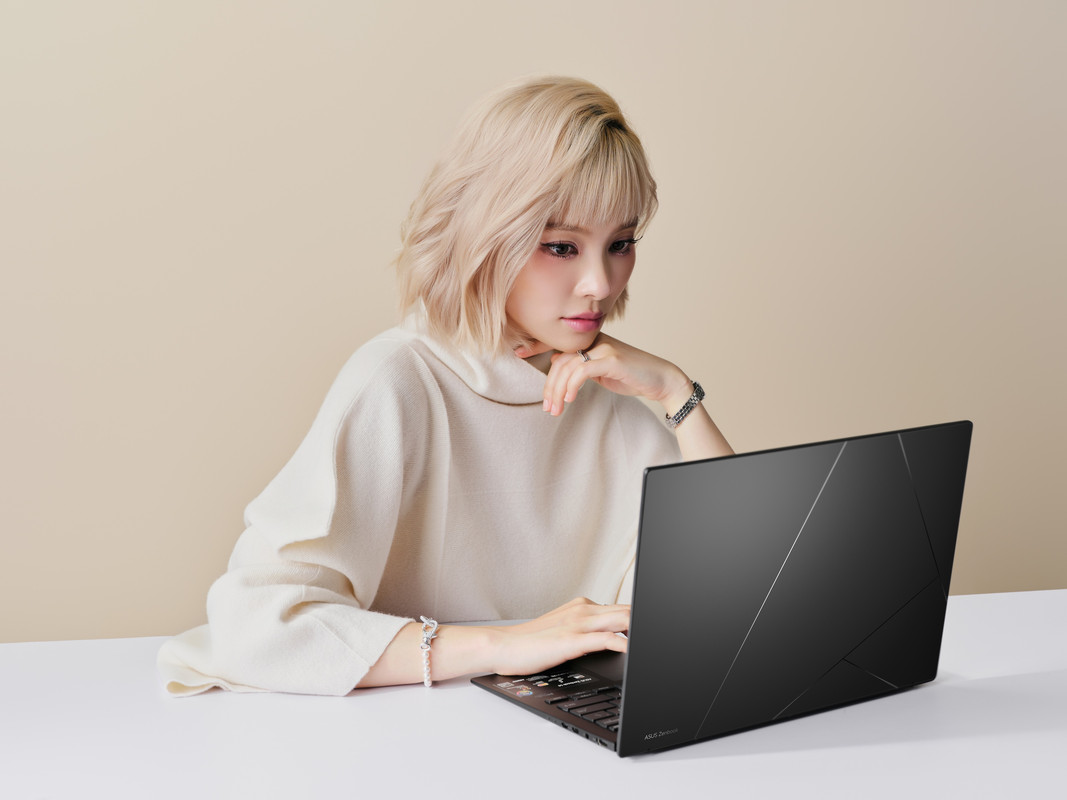 ASUS-Zenbook-14-7.jpg ASUS-Zenbook-14-7.jpg